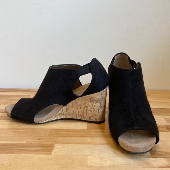 Life Stride Black Faux Suede Peep-Toe Cork Wedge Sandals HINX style Classic - Picture 7 of 14